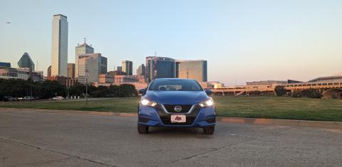 Nissan Versa 2021