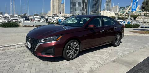 Nissan Altima 2023