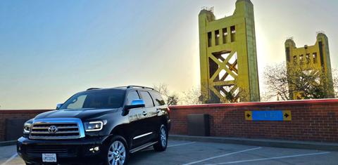 Toyota Sequoia 2011