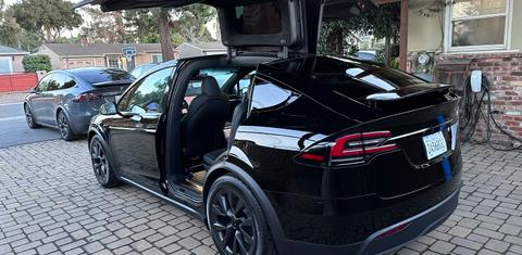 Tesla Model X 2023