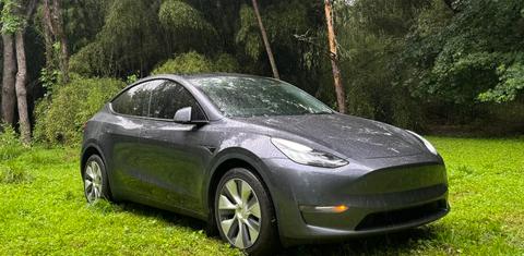 Tesla Model Y 2022