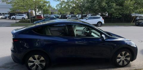 Tesla Model Y 2022