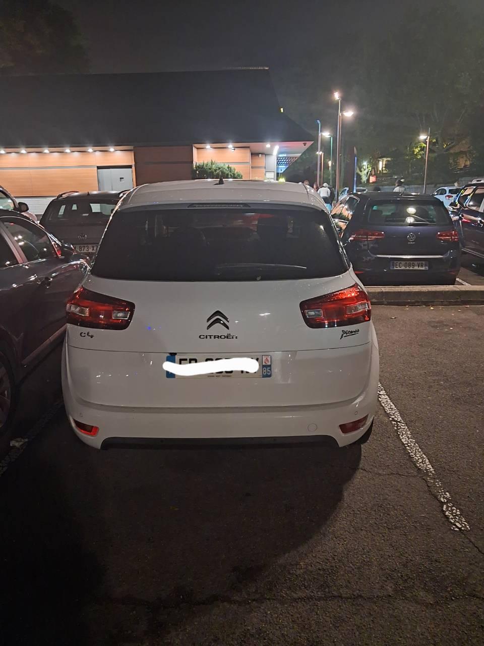 Citroen C4 PICASSO 2016 à Conflans-Sainte-Honorine