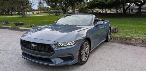 Ford Mustang 2024