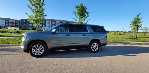 Chevrolet Suburban 2023