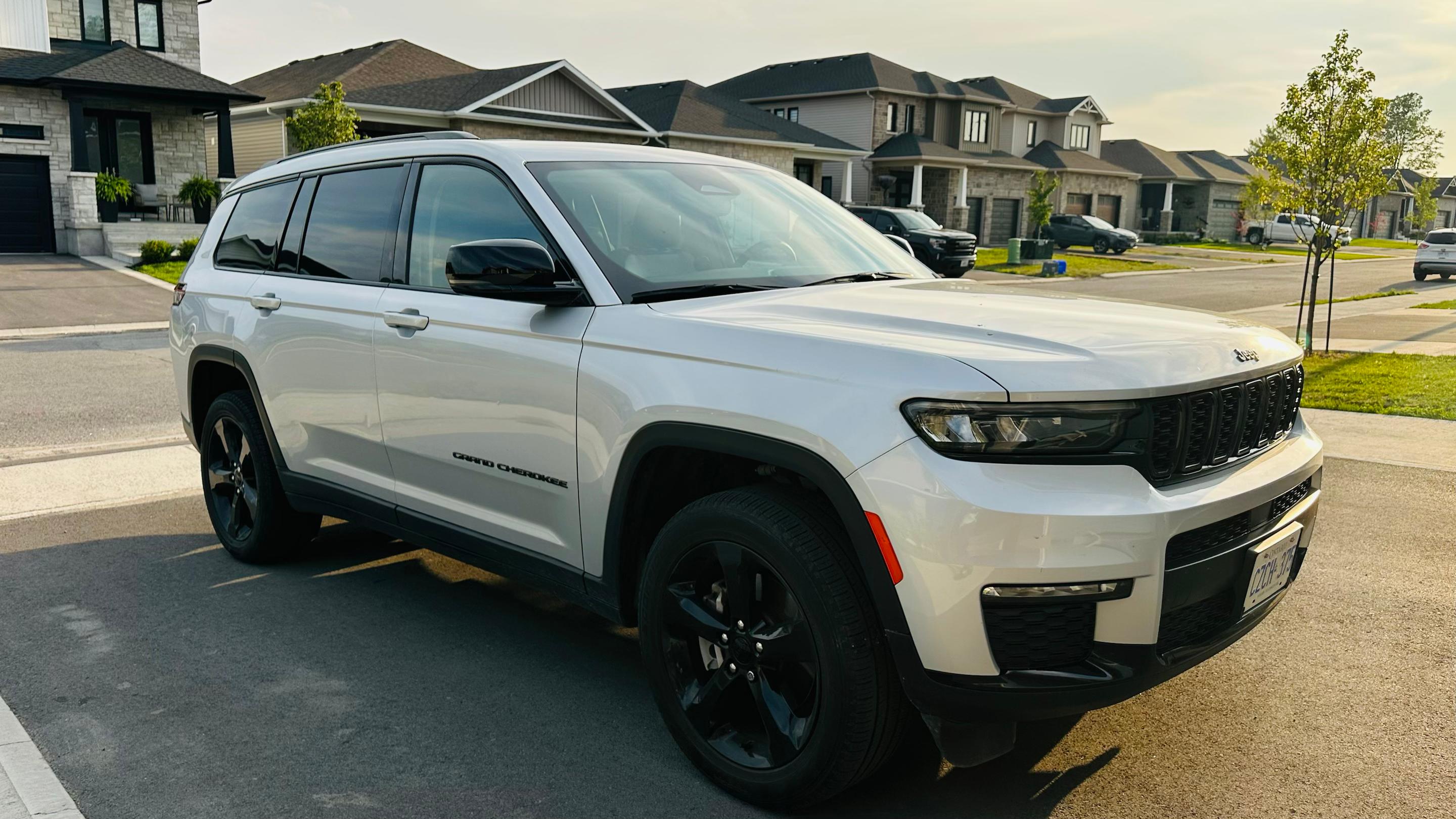 Jeep Grand Cherokee L 2023 in Kingston, ON