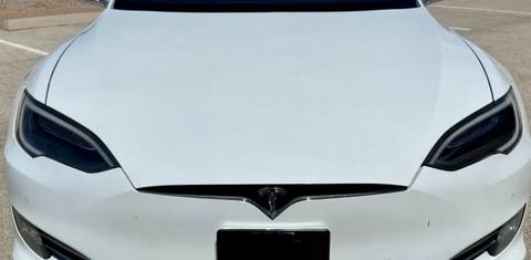 Tesla Model S 2018