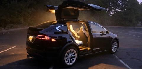 Tesla Model X 2017