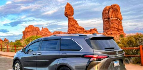 Toyota Sienna 2023