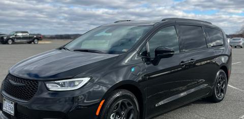 Chrysler Pacifica 2024