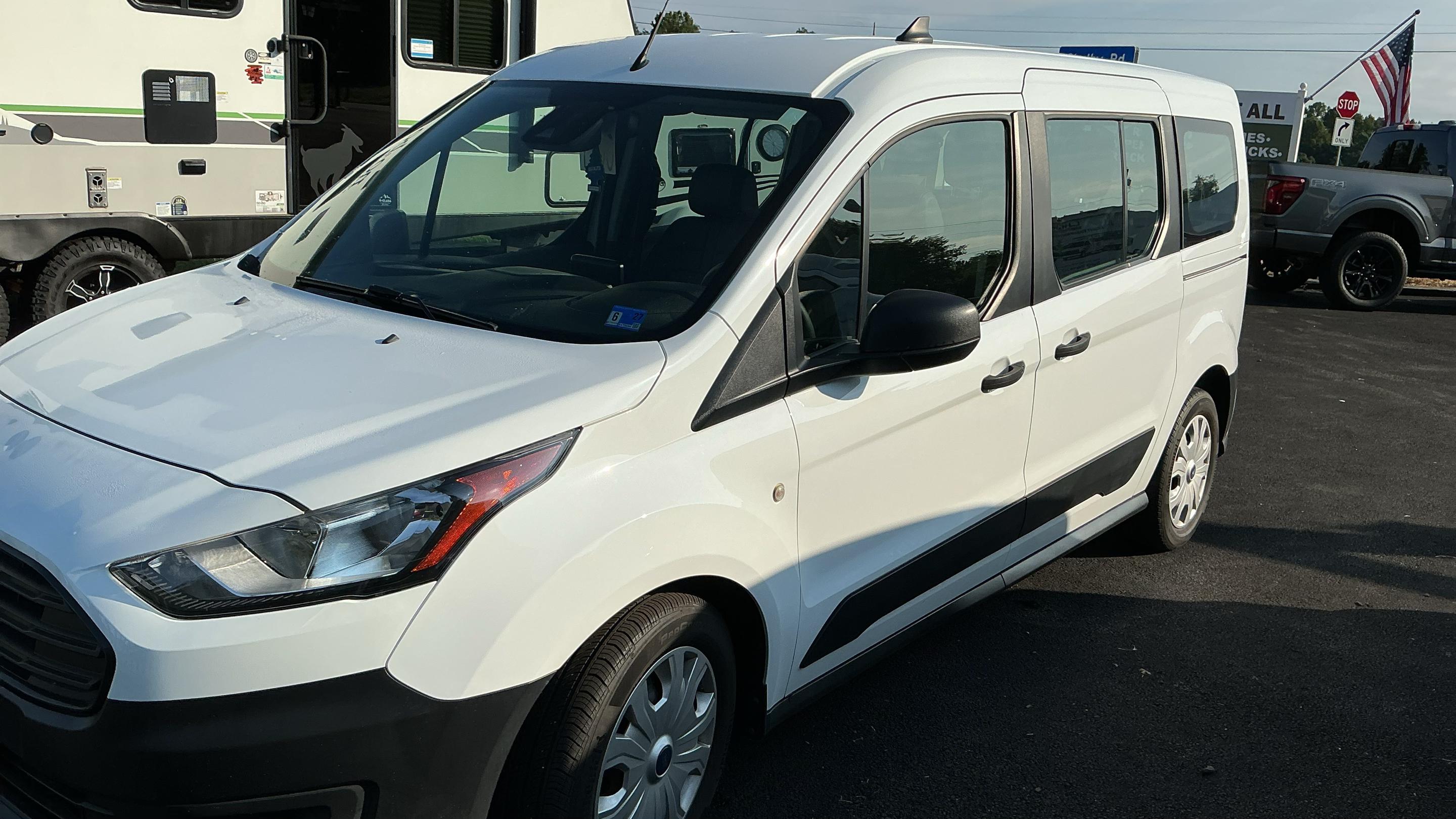 Ford Transit Connect 2022 in Rochelle, VA