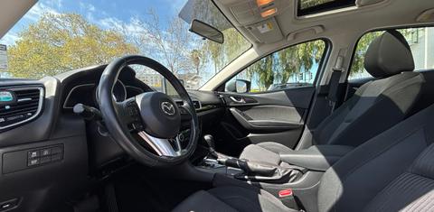 Mazda Mazda3 2015