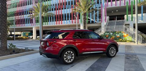 Ford Explorer 2025