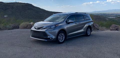 Toyota Sienna 2026