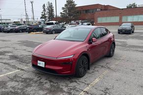 Tesla Model Y 2026 in Oakville