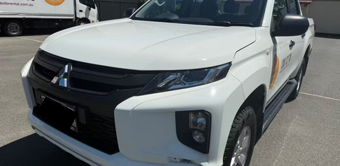 Mitsubishi TRITON 2023