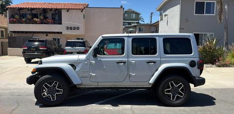 Jeep Wrangler 2024