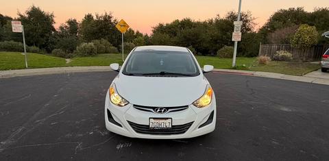 Hyundai Elantra 2015