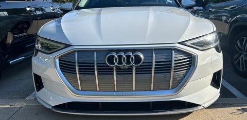Audi e-tron 2021