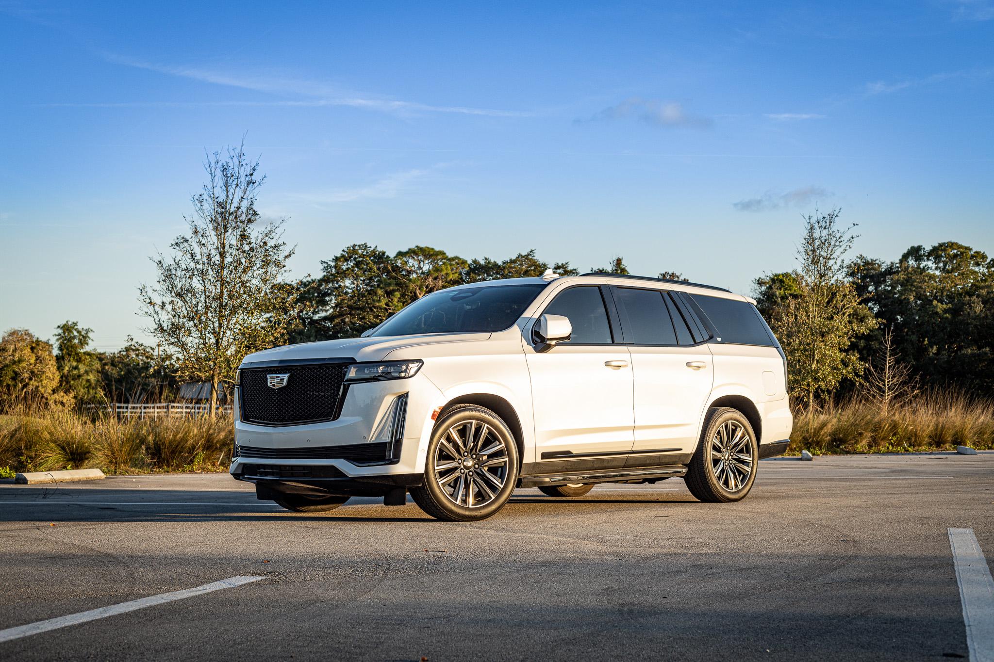 Cadillac Escalade 2023 in 