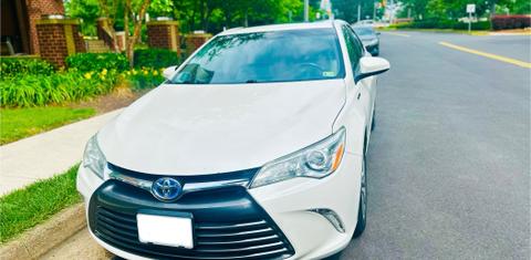 Toyota Camry Hybrid 2017