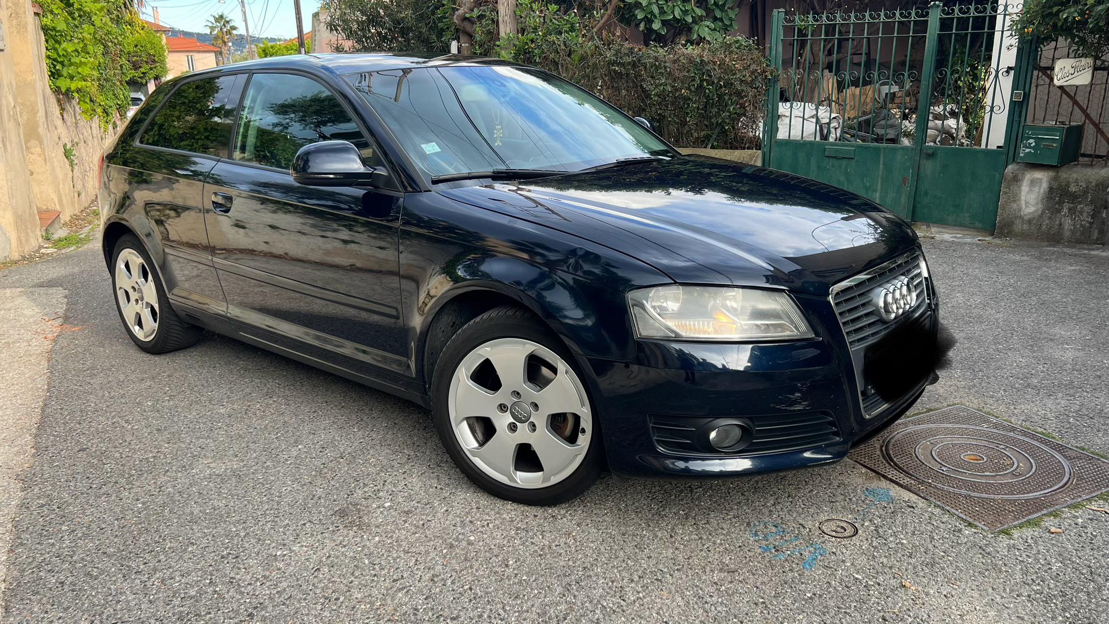 Audi A3 SPORTBACK 2014 à Nice