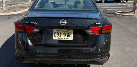 Nissan Altima 2023