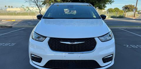 Chrysler Pacifica 2026