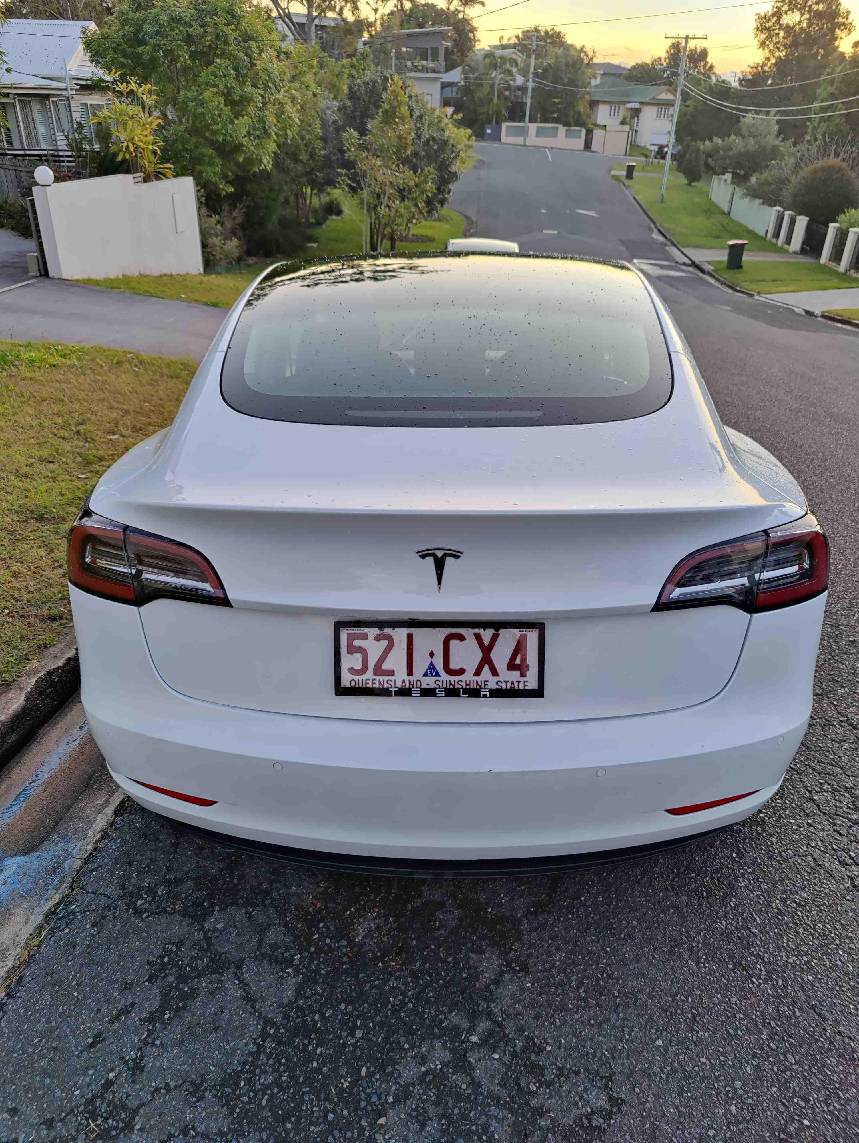 Tesla MODEL 3 2021 in Toowong