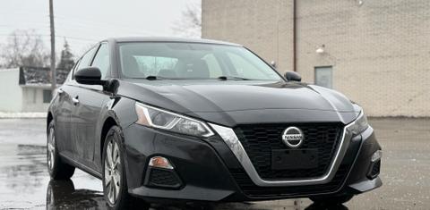 Nissan Altima 2020