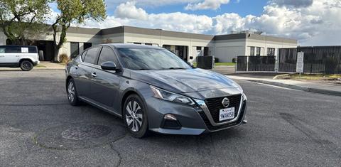 Nissan Altima 2021