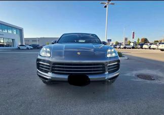 Porsche Cayenne car