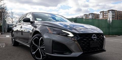 Nissan Altima 2025