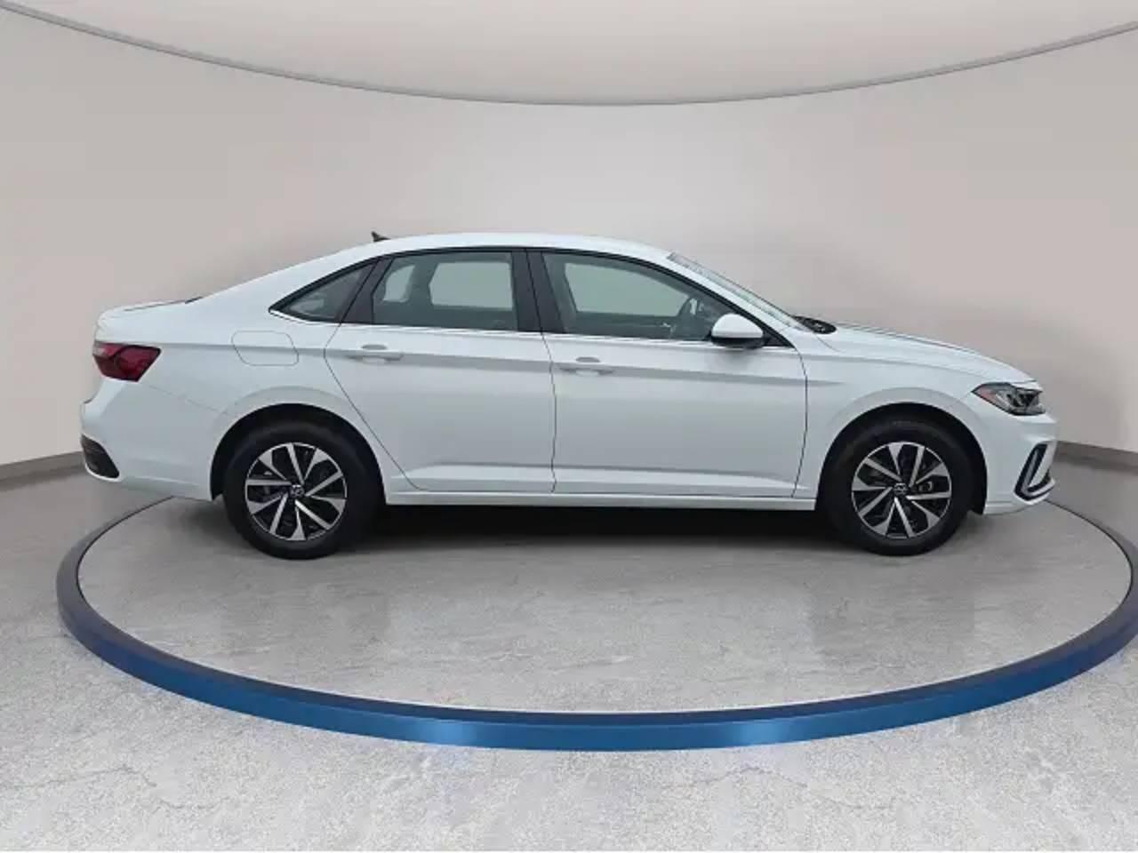 Volkswagen Jetta 2026 in 