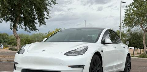 Tesla Model 3 2020