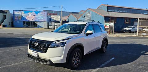 Nissan Pathfinder 2023