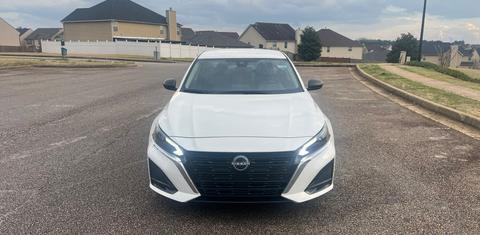 Nissan Altima 2025