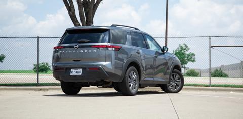 Nissan Pathfinder 2025
