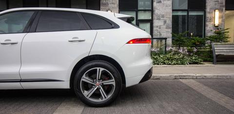 Jaguar F-PACE 2017