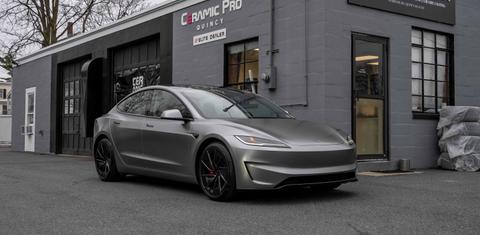 Tesla Model 3 2024