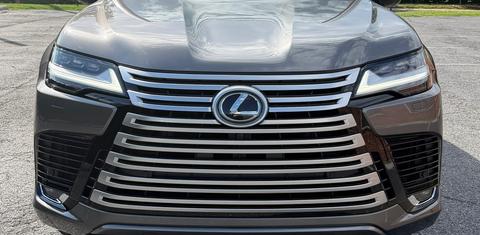 Lexus LX 2026