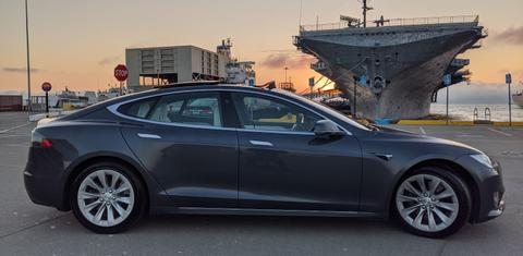 Tesla Model S 2017
