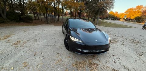 Tesla Model 3 2025