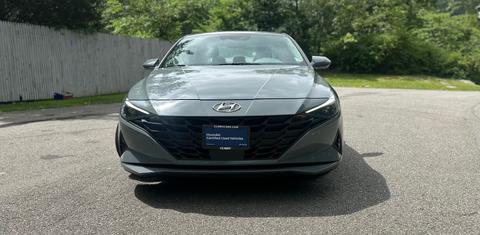 Hyundai Elantra 2023