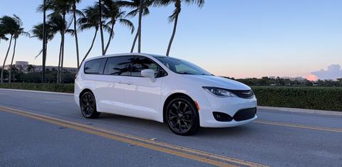 Chrysler Pacifica 2019