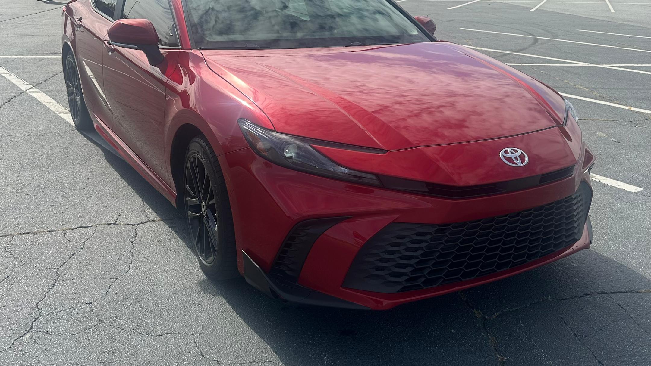 Toyota Camry Hybrid 2025 in Valdosta, GA