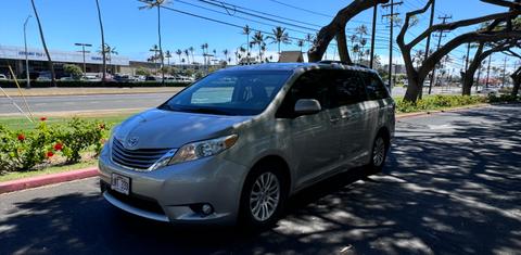 Toyota Sienna 2015