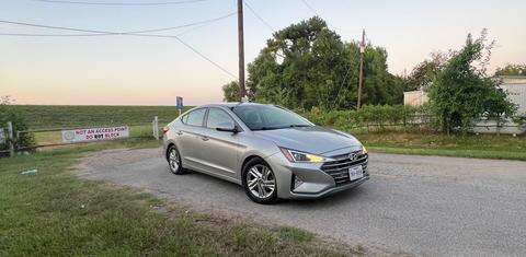Hyundai Elantra 2020