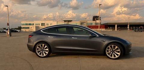 Tesla Model 3 2019