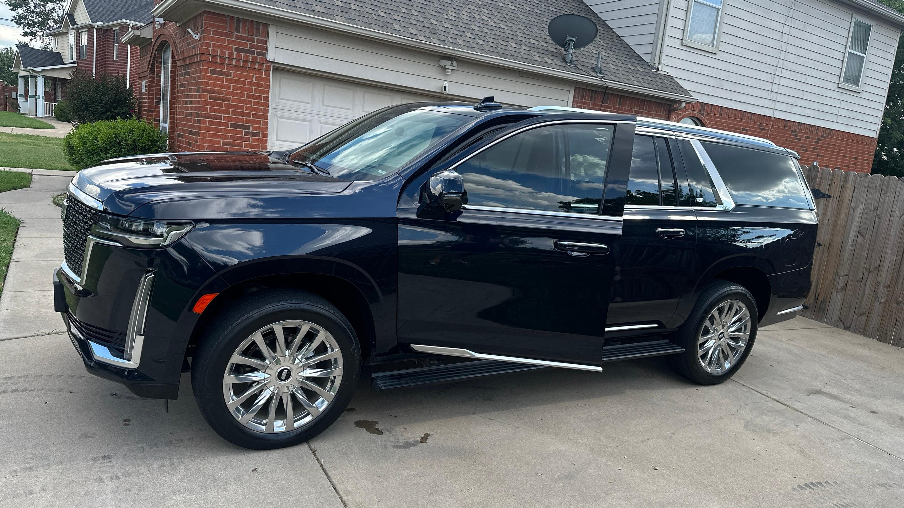 Cadillac Escalade ESV 2021 in Mansfield, TX